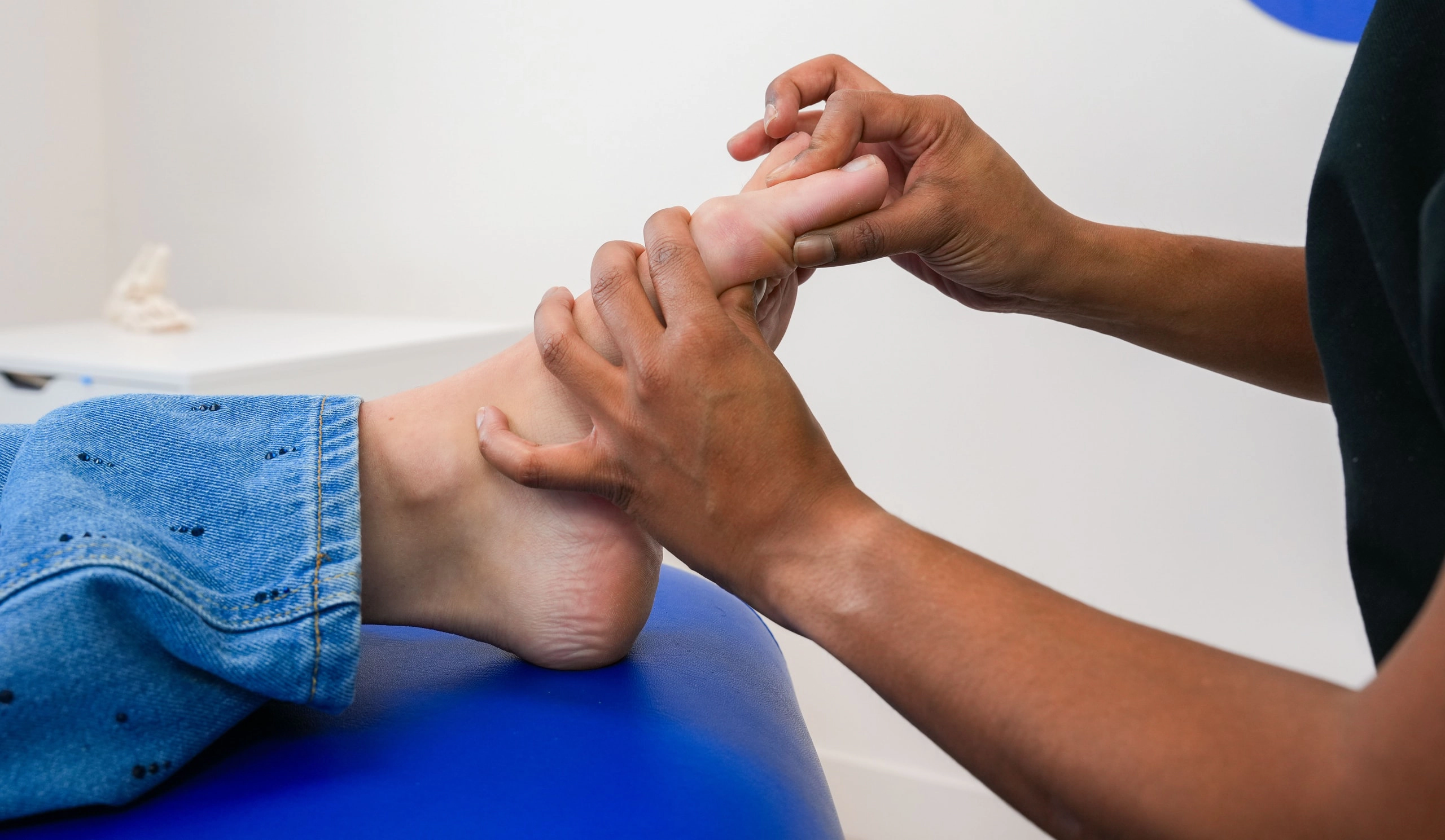 Het effect van voet- en enkelhulpmiddelen op balans & gang bij patiënten met neuropathie